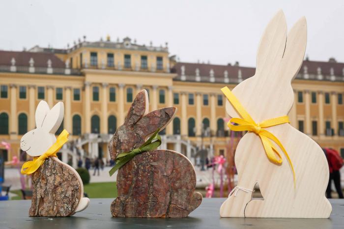 Megnyíltak a húsvéti vásárok Bécsben
